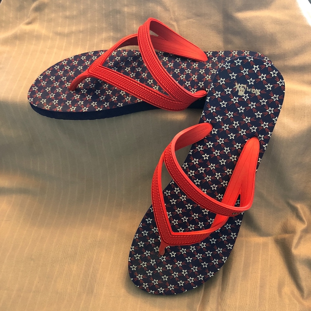 Sanuk patriotic flip flops 8
